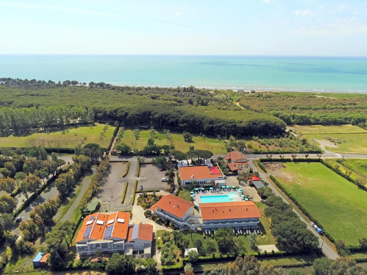 Apartments In Residence In Vada With Swimming Pool 450 Meters From The Sea Exterior foto